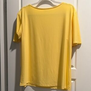 Snowflake Yellow Short Sleeve Tee